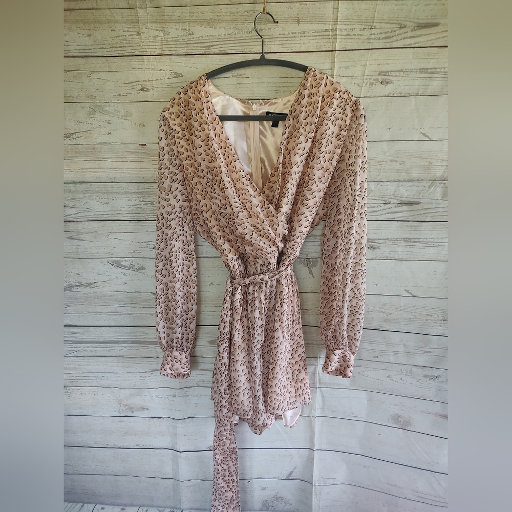 Express Chiffon Leopard Print Romper Size Small